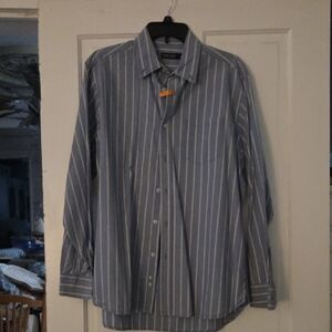 Faded Glory Men's Gray Pinstripe Button Down Shirt